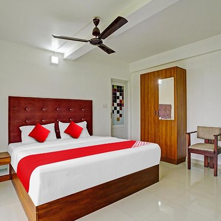 Oyo Flagship 81260 Star Lights Munnar Exterior photo
