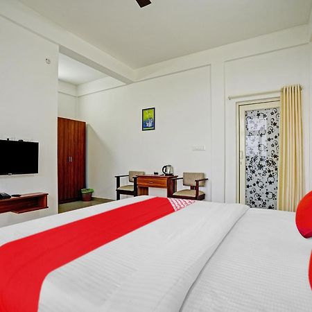 Oyo Flagship 81260 Star Lights Munnar Exterior photo