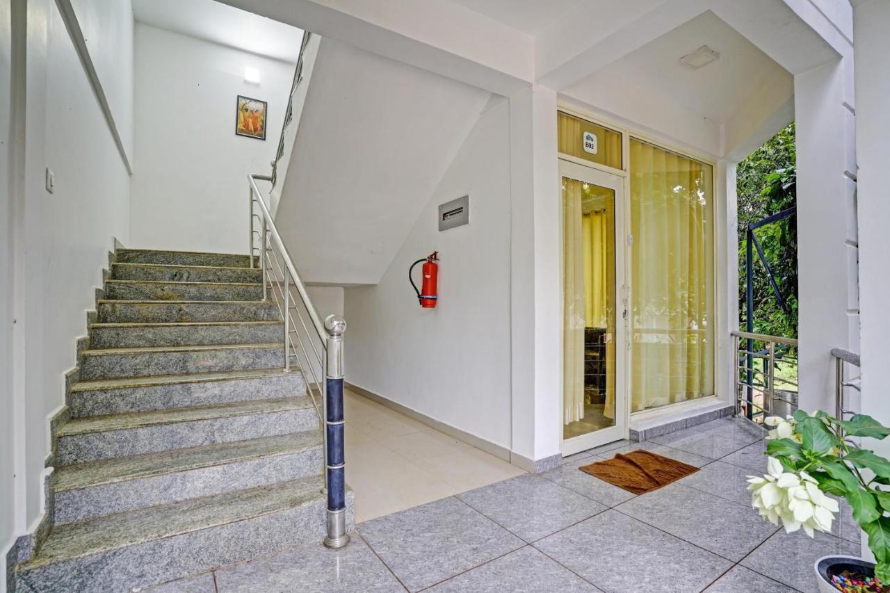 Oyo Flagship 81260 Star Lights Munnar Exterior photo