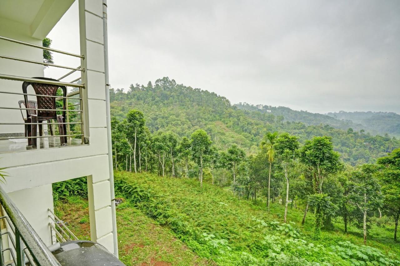 Oyo Flagship 81260 Star Lights Munnar Exterior photo